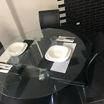 Blaxej, Nel Cuore Di Verona, Moderno Ed Elegante, 4 Posti Letto, Wi-fi, Self Check In Verona