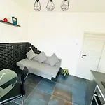Blaxej, Nel Cuore Di Verona, Moderno Ed Elegante, 4 Posti Letto, Wi-fi, Self Check In Apartamento *
