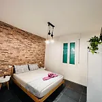 Blaxej, Nel Cuore Di Verona, Moderno Ed Elegante, 4 Posti Letto, Wi-fi, Self Check In Apartamento