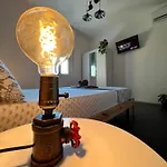 Apartamento Blaxej, Nel Cuore Di Verona, Moderno Ed Elegante, 4 Posti Letto, Wi-fi, Self Check In Verona