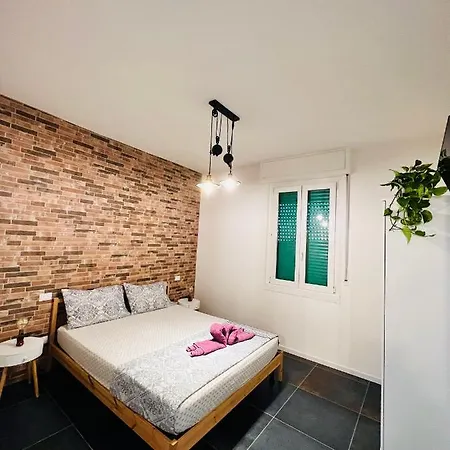 Blaxej, Nel Cuore Di Verona, Moderno Ed Elegante, 4 Posti Letto, Wi-fi, Self Check In דירה