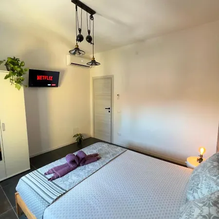 דירה Blaxej, Nel Cuore Di Verona, Moderno Ed Elegante, 4 Posti Letto, Wi-fi, Self Check In *