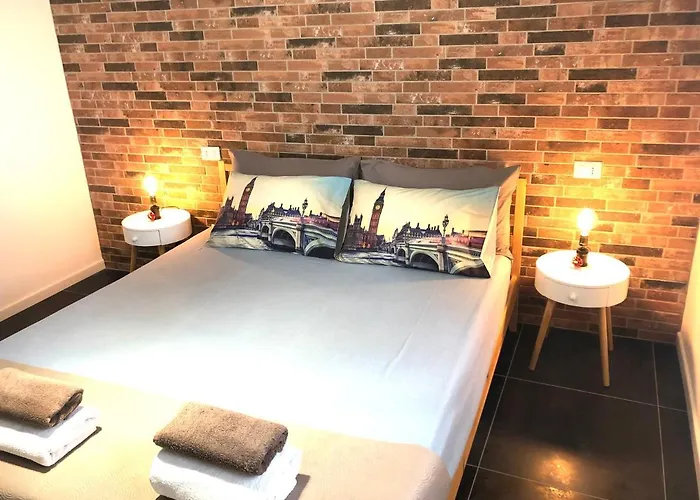 아파트 Blaxej, Nel Cuore Di Verona, Moderno Ed Elegante, 4 Posti Letto, Wi-fi, Self Check In *