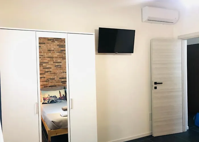 Blaxej, Nel Cuore Di Verona, Moderno Ed Elegante, 4 Posti Letto, Wi-fi, Self Check In 베로나