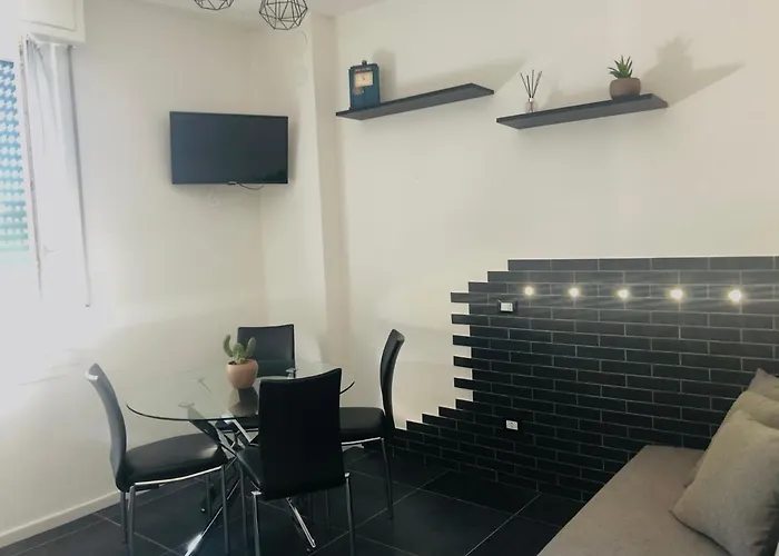 Blaxej, Nel Cuore Di Verona, Moderno Ed Elegante, 4 Posti Letto, Wi-fi, Self Check In 아파트 *