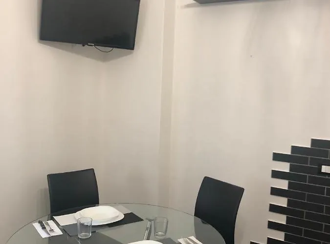 아파트 Blaxej, Nel Cuore Di Verona, Moderno Ed Elegante, 4 Posti Letto, Wi-fi, Self Check In