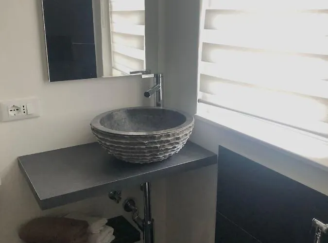 Blaxej, Nel Cuore Di Verona, Moderno Ed Elegante, 4 Posti Letto, Wi-fi, Self Check In 아파트 *