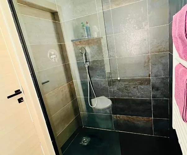 Blaxej, Nel Cuore Di Verona, Moderno Ed Elegante, 4 Posti Letto, Wi-fi, Self Check In 아파트 베로나